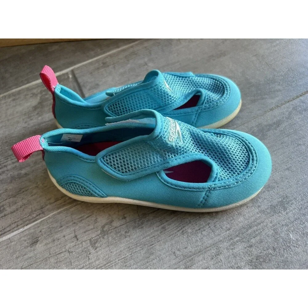 Toddlers Girls Speedo Hybrid Light Blue Water Shoes Easy On & Off Beach L 9 / 10